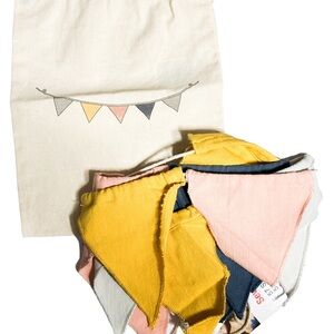 H&M Home Bunting With Pennants Garland